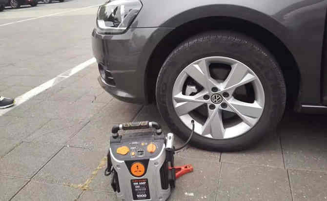 克东汽车搭电案例