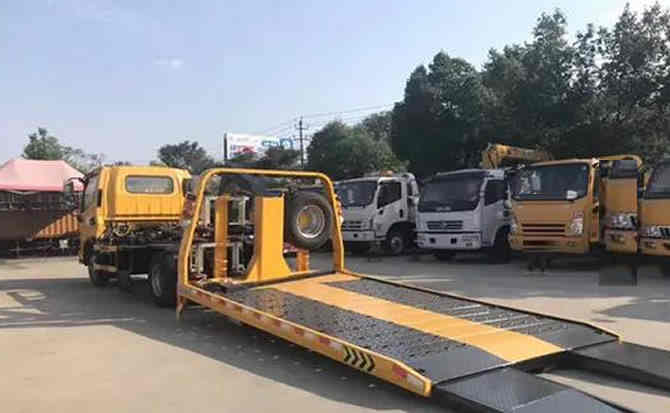克东汽车中途维修案例